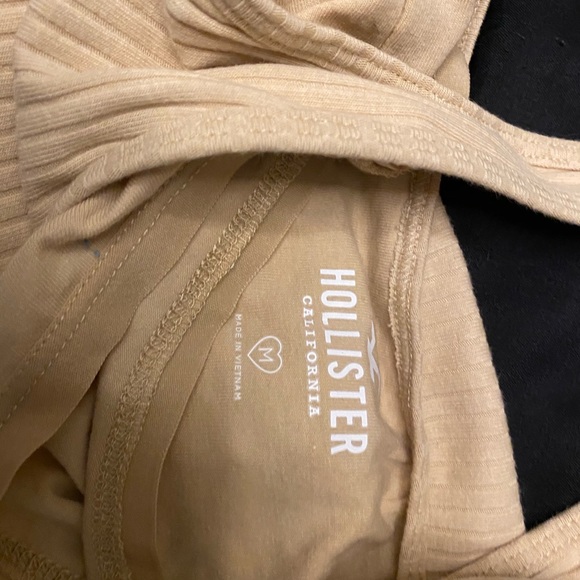 2 hollister halter tops - Picture 2 of 4